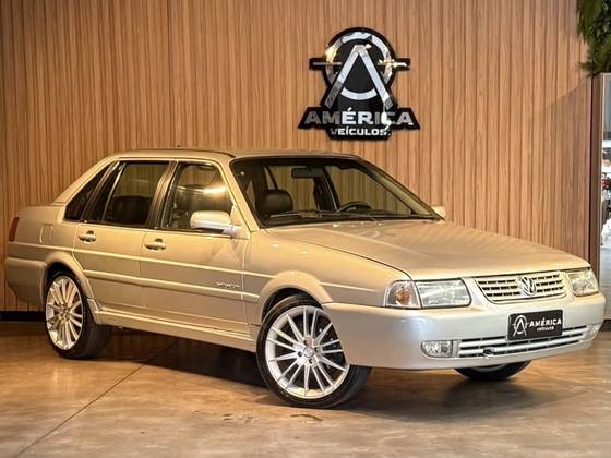 VOLKSWAGEN SANTANA 2.0 MI 8V GASOLINA 4P MANUAL